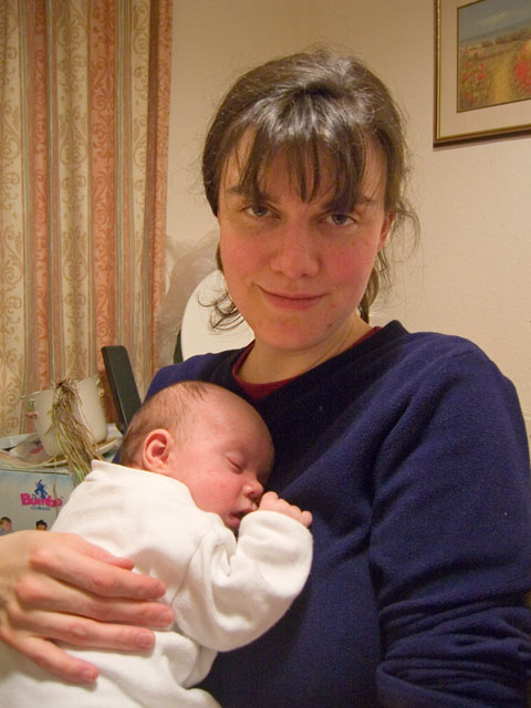 Jessica leans on Heidi while nodding off